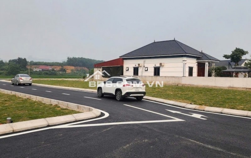 Chỉ hơn 300 TRIỆU sở hữu ngay đất gần trung tâm kinh tế Ba Đồi – Lạc Thủy